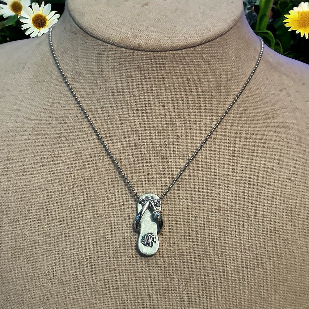 Sandals flip flop pendant necklace